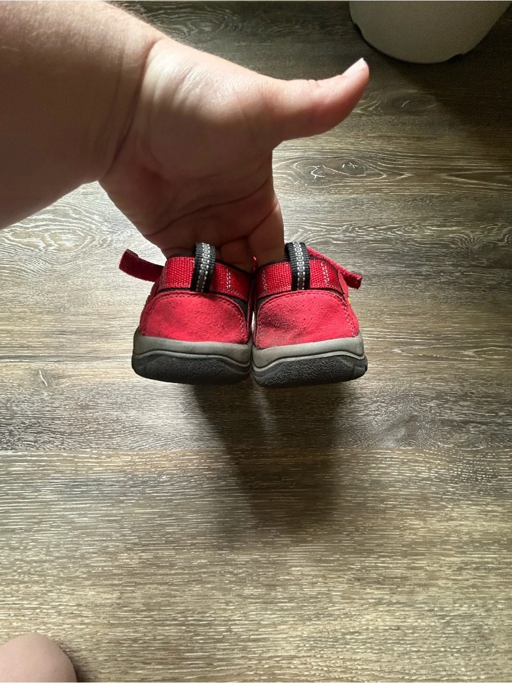 Keene Hiking Red Outdoor Sandal Sneakers Kids Size 3